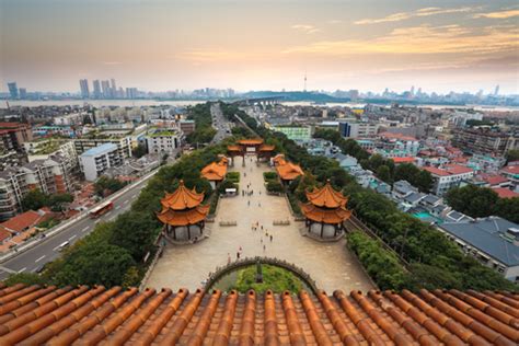 Find Office Space for Rent in Wuhan, China .